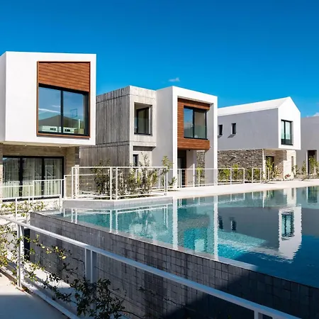 Vilă Avalon Gardens 21 *