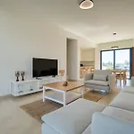 ヴィラ Avalon Gardens 21 *