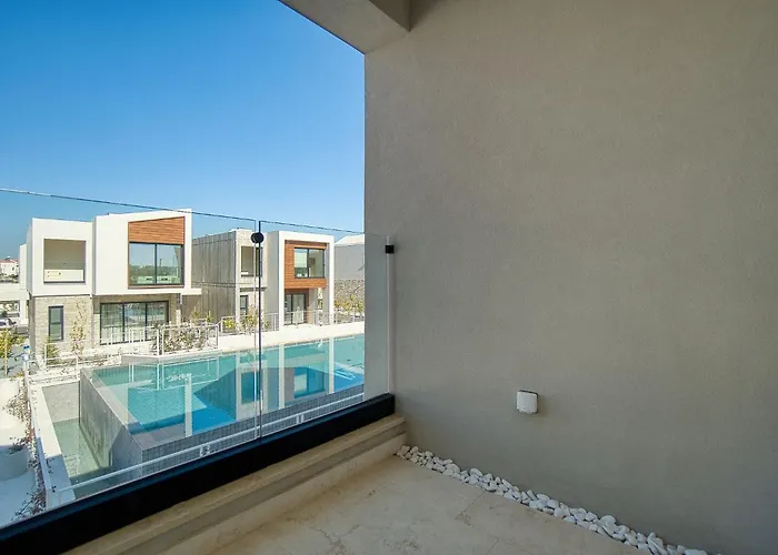 ヴィラ Avalon Gardens 21 Emba