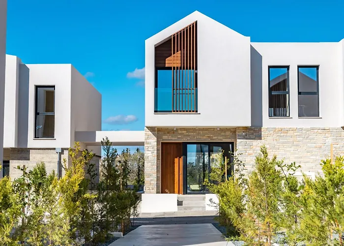 Avalon Gardens 21 Emba