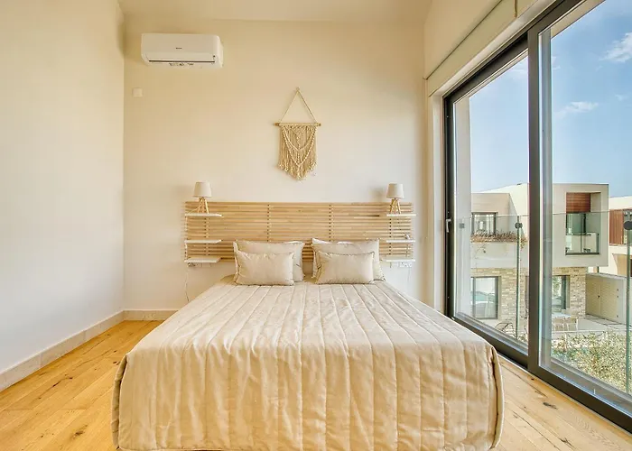 Villa Avalon Gardens 21 *